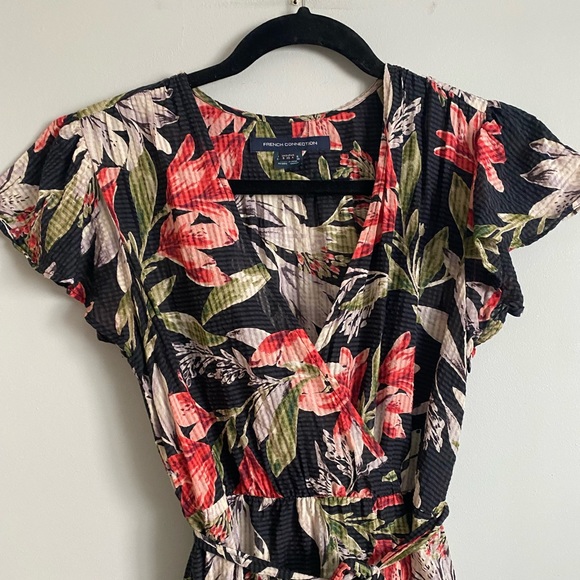 French Connection floral wrap mini dress - Picture 3 of 14